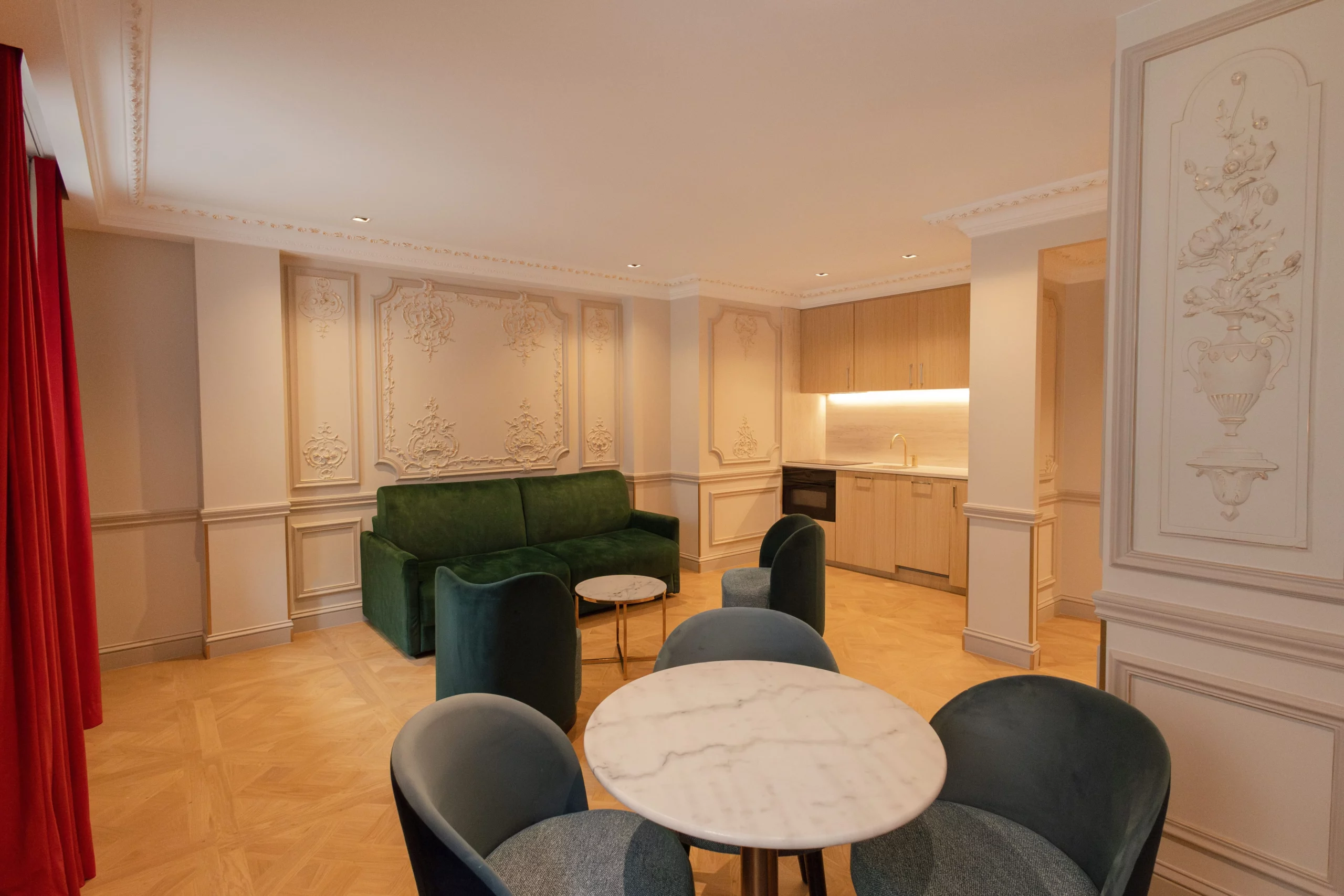 Design executive apartment Paris 16
